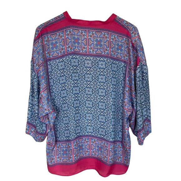 Zara Basic Pink, Blue and White Satin 3/4 Sleeve Blouse - Large - Picture 3 of 4